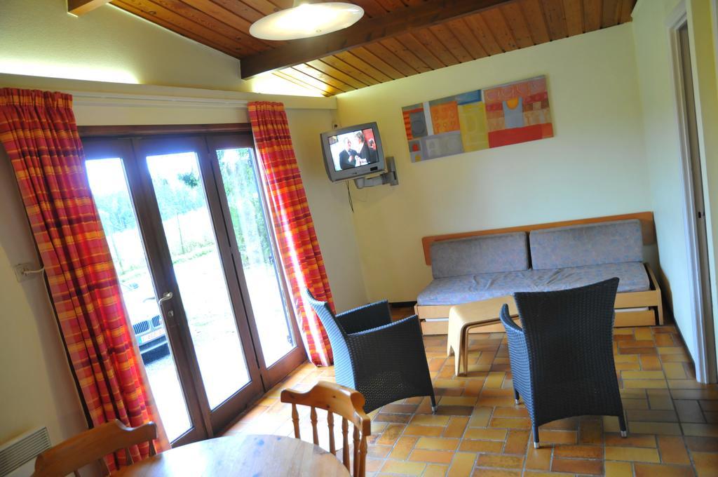 Village De Vacances De Vencimont Vonêche Pokój zdjęcie