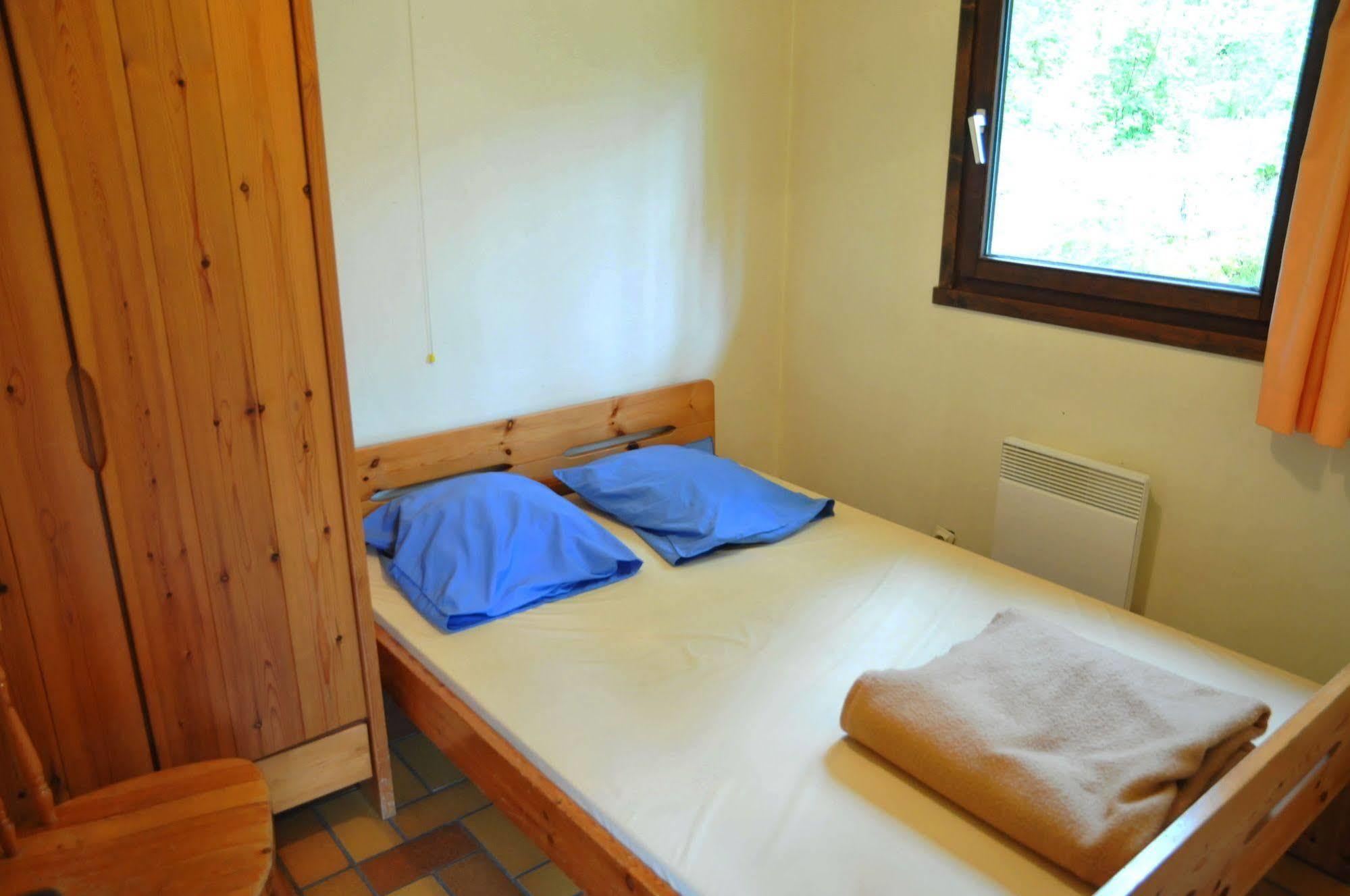 Village De Vacances De Vencimont Vonêche Zewnętrze zdjęcie