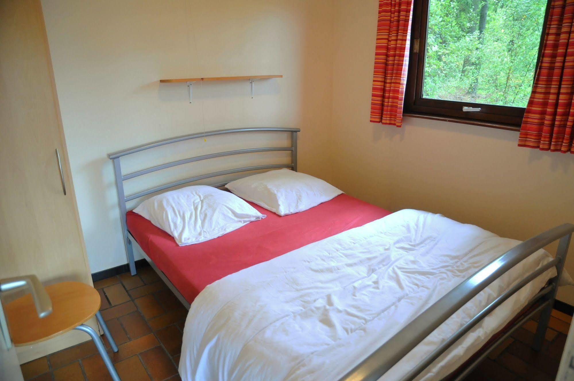 Village De Vacances De Vencimont Vonêche Zewnętrze zdjęcie