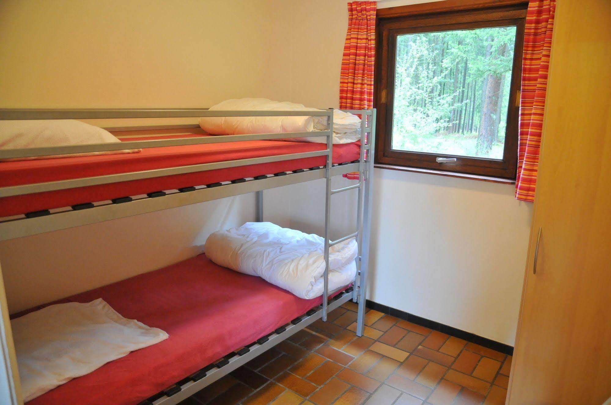 Village De Vacances De Vencimont Vonêche Zewnętrze zdjęcie